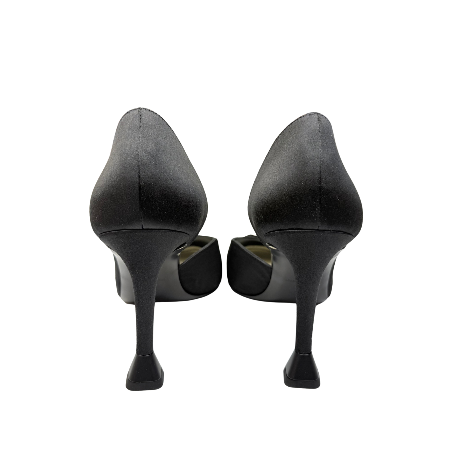Chanel Interlocking CC D'Orsay Pumps Black