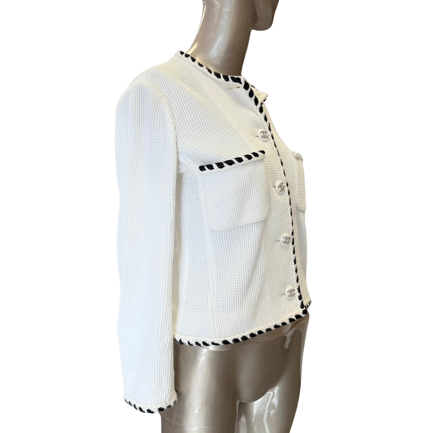 Chanel Look 4 Cruise Blazer 2021 White & Black