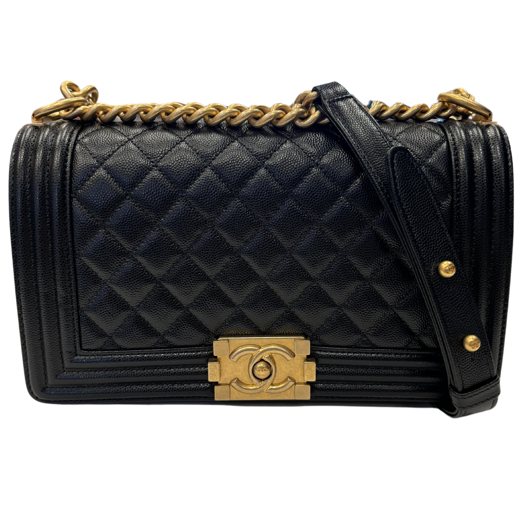 Chanel Boy Bag (Medium)