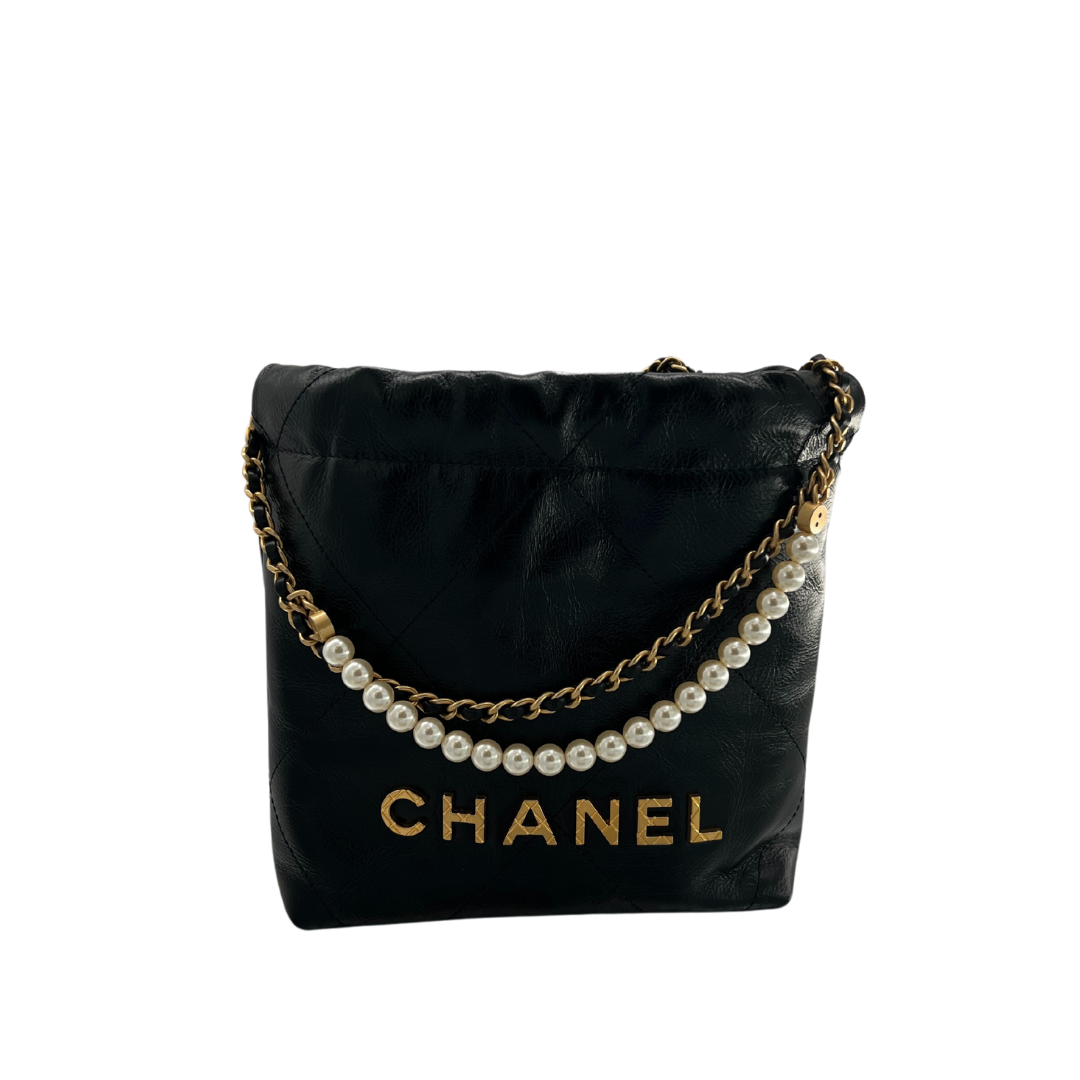 Chanel 22 Mini