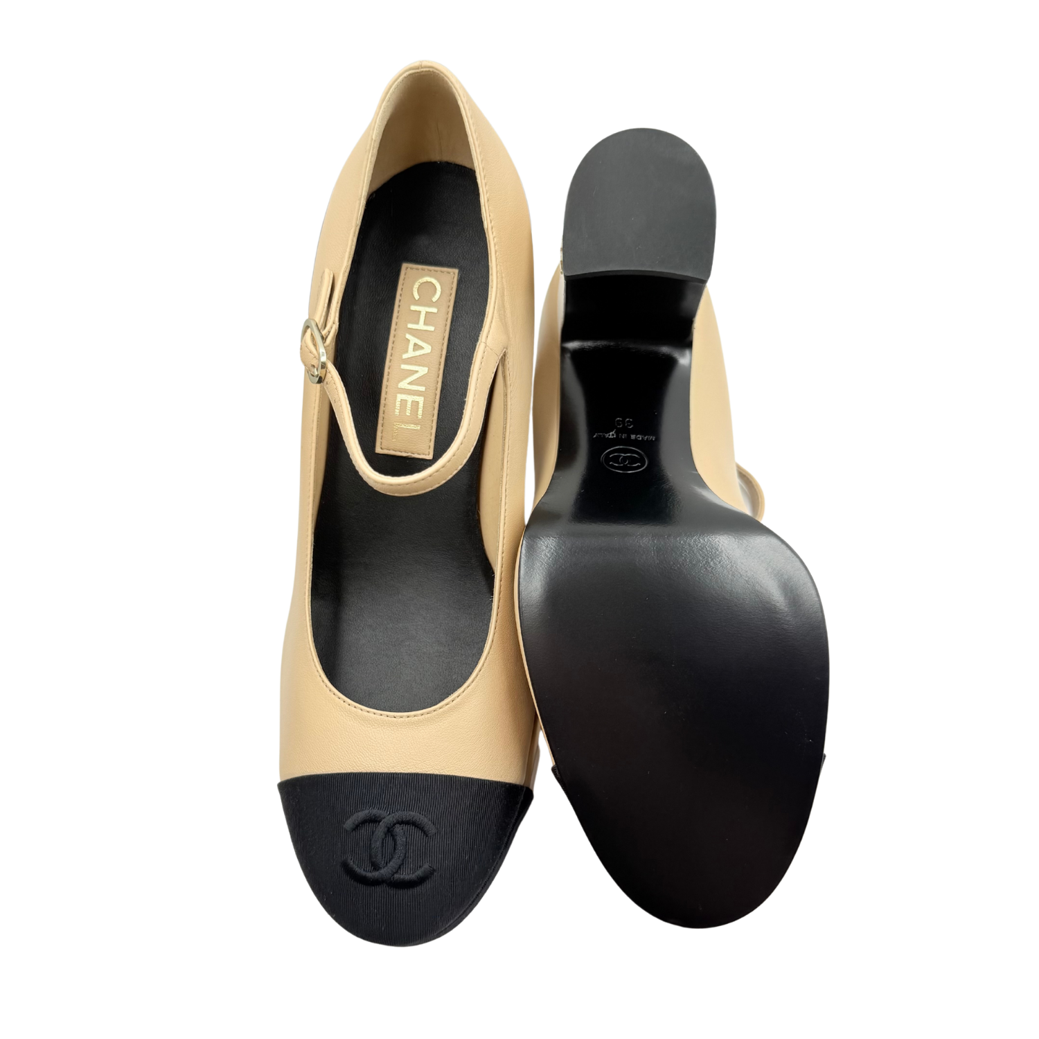 Chanel CC Pumps Beige