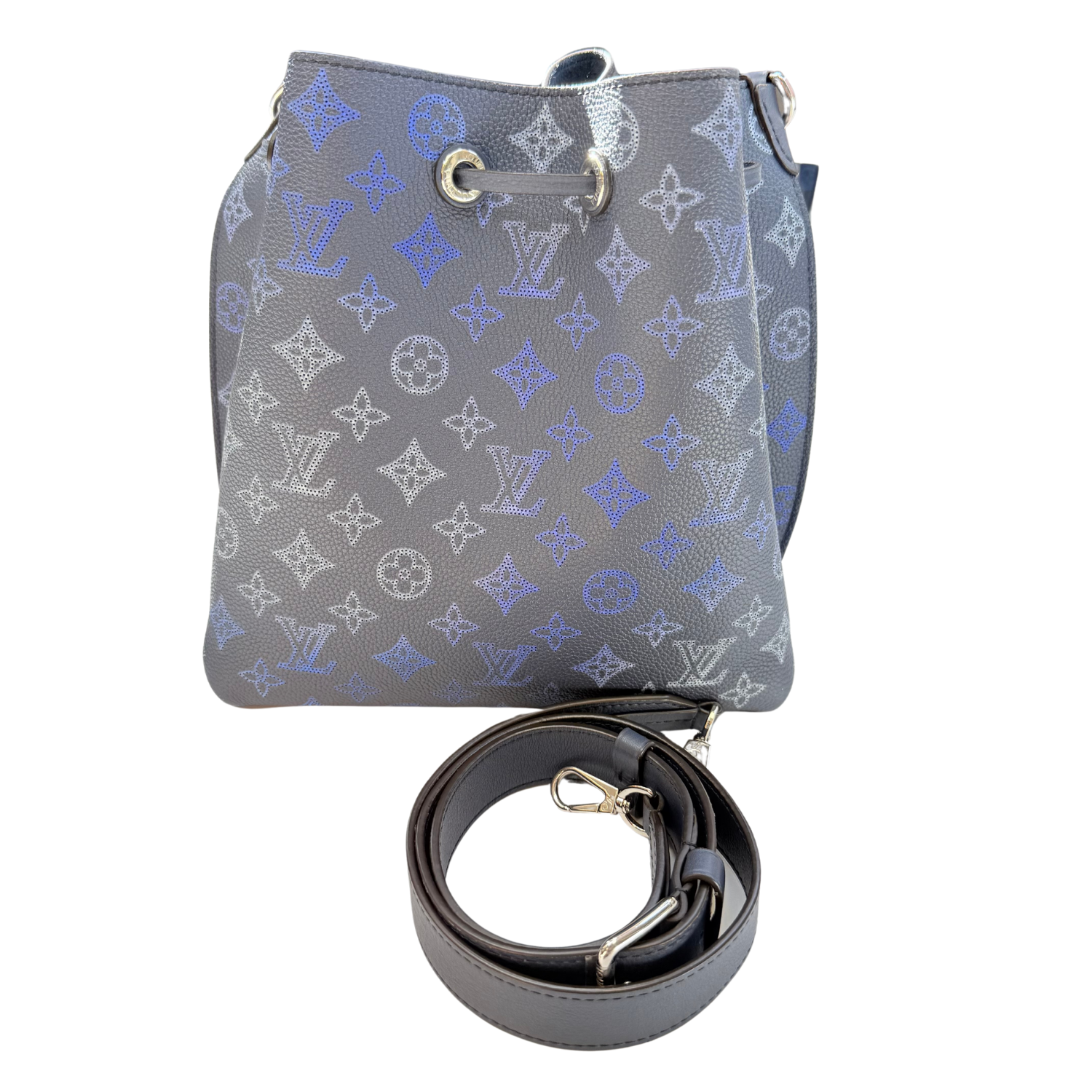 Louis Vuitton Muria Bucket Bag Flight Mode Mahina Leather Blue