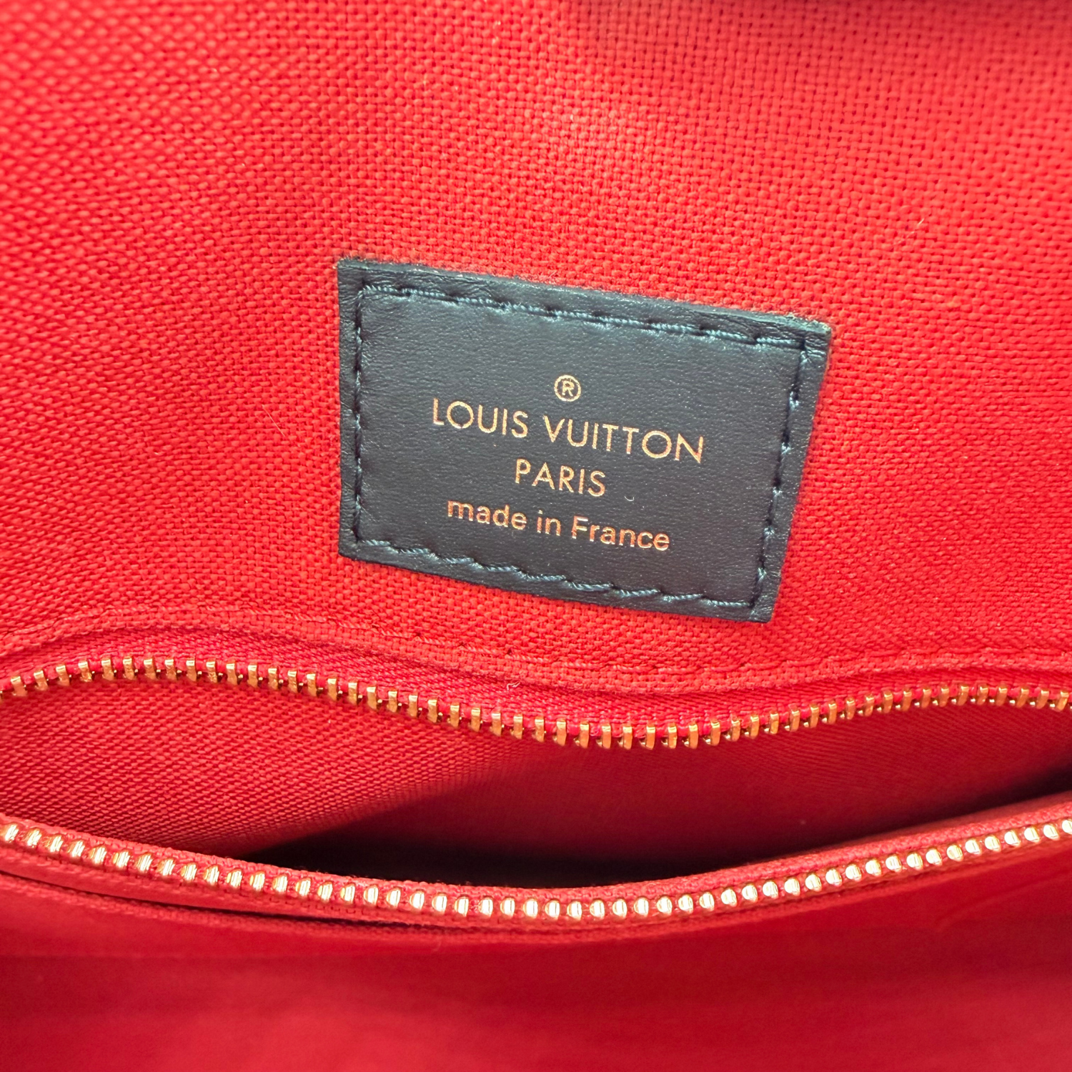 Louis Vuitton OnTheGo MM Tote Brown