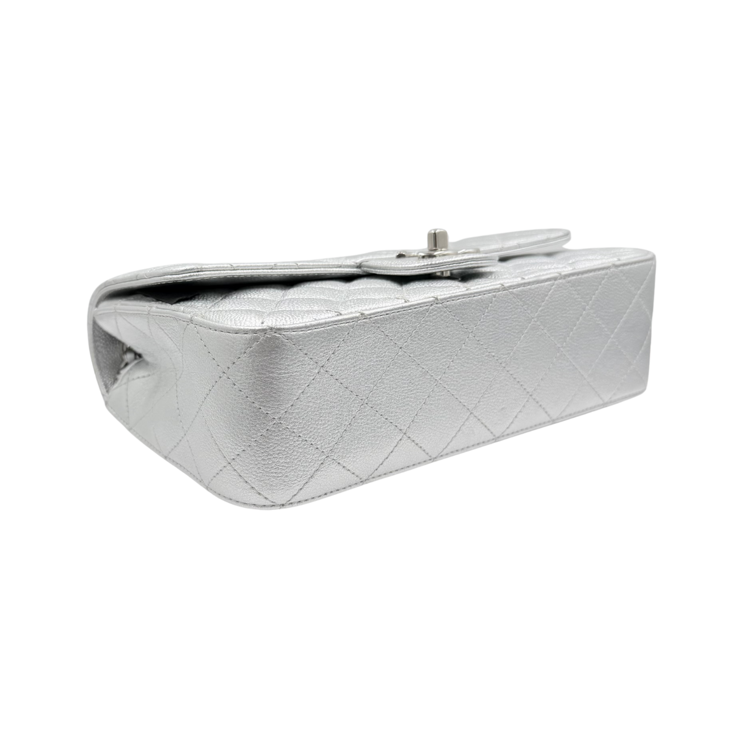 Chanel Medium Metallic Caviar Quilted CC Slide Flap Silver