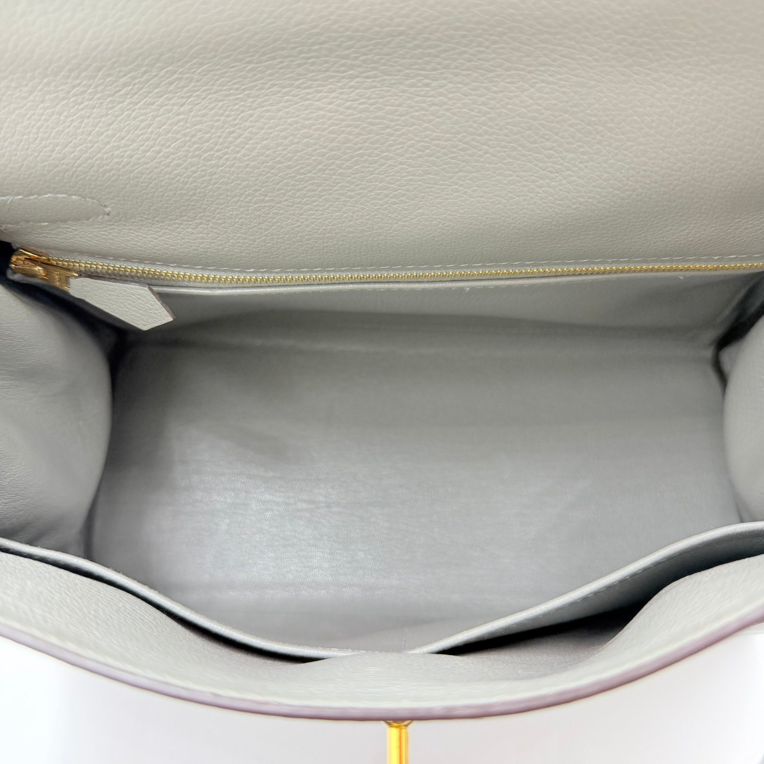 Kelly 28 with Hermès Twilly