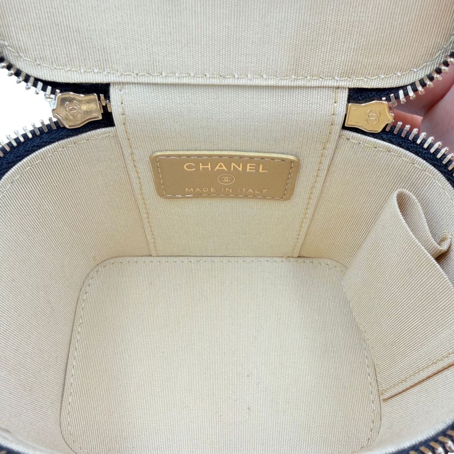 Chanel Quilted Lambskin Mini Pearl Crush Vanity Case With Chain Black