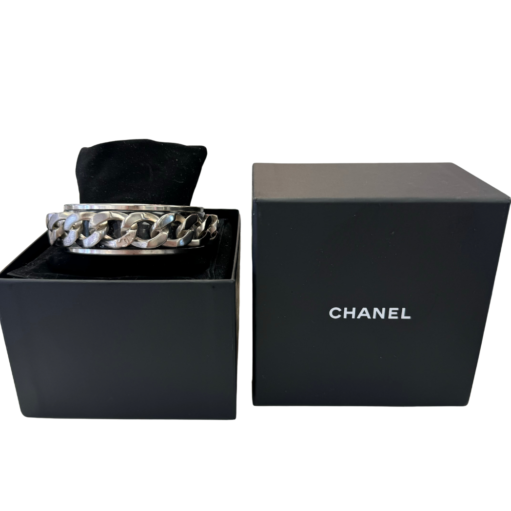 Chanel Vintage Bangle CC Resin