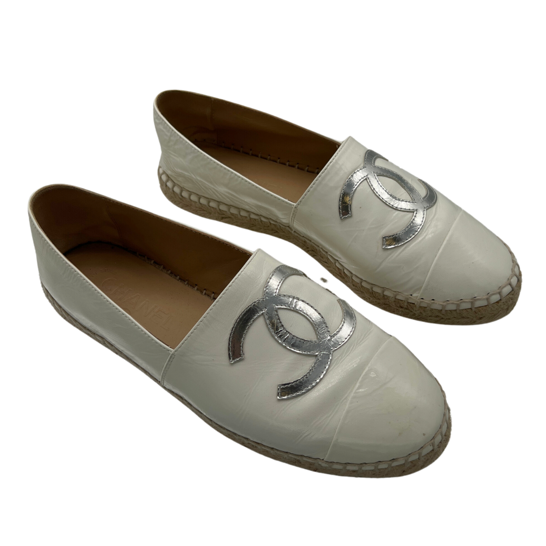 Chanel 2022 Cruise Collection Espadrille