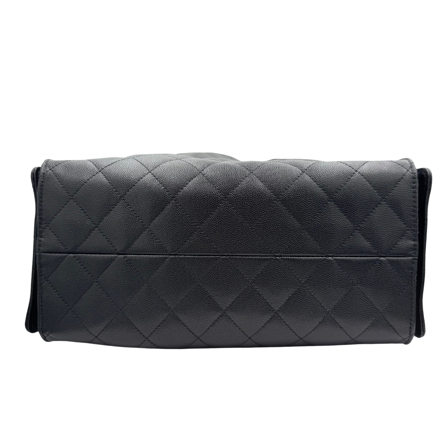 Chanel 25 Large Hobo Handbag Black