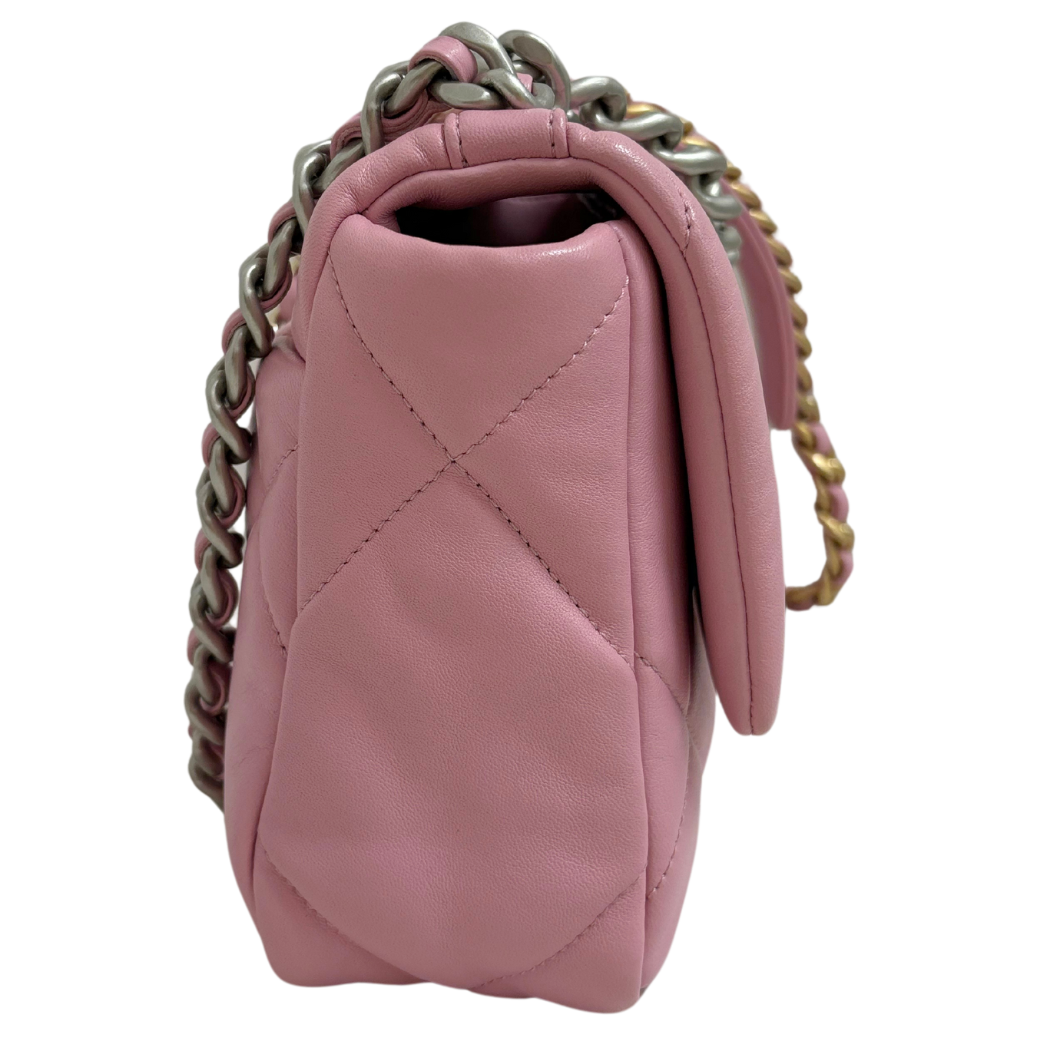 Chanel 19 Medium