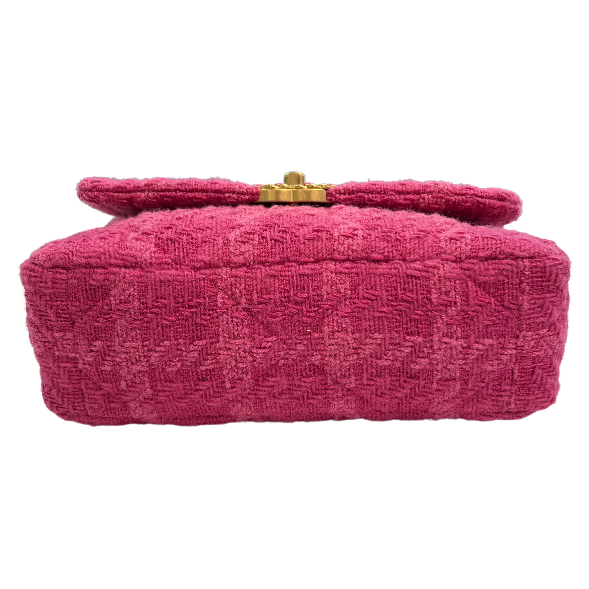Chanel 19 Tweed