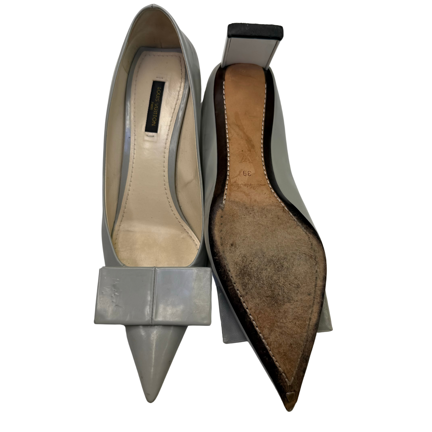 Louis Vuitton Patent Leather Bow Accents Pumps Grey