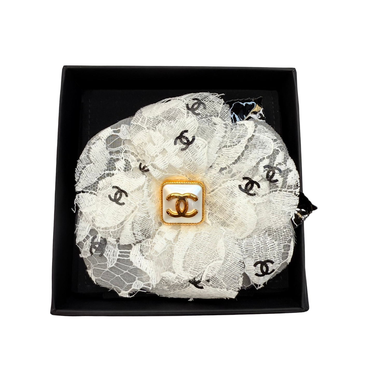 Chanel CC Flower Brooch Cream & Black