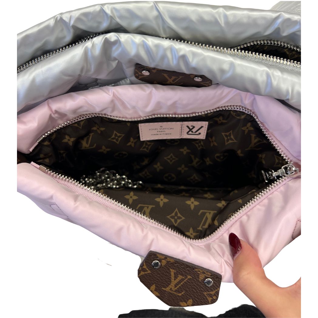 Louis Vuitton Maxi Multipochette
