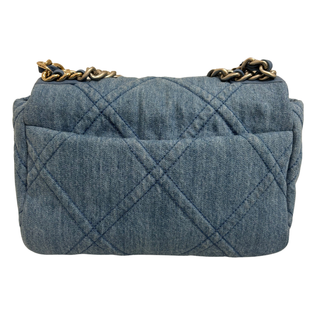 Chanel 19 Denim (Medium)