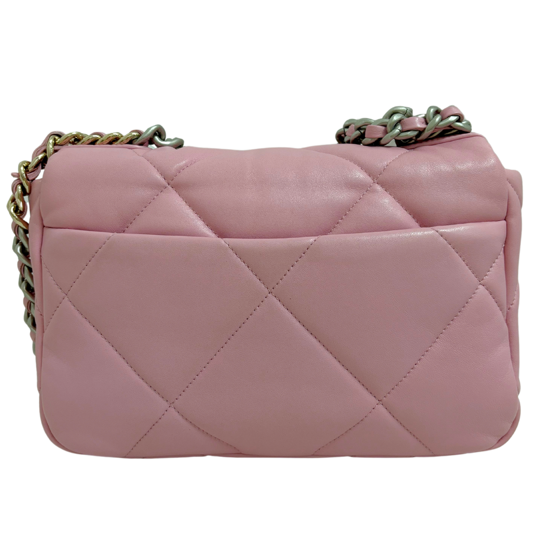 Chanel 19 Medium