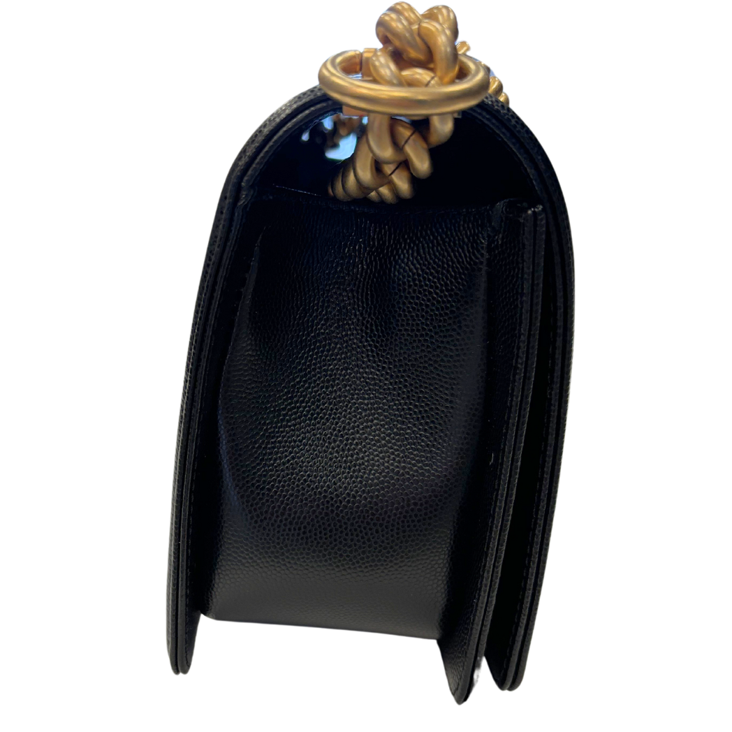 Chanel Boy Bag (Medium)