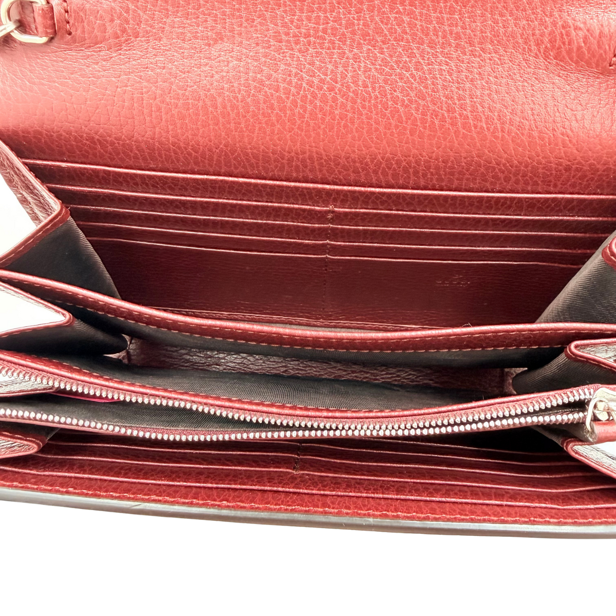 Small Dionysus Wallet on Chain Burgundy