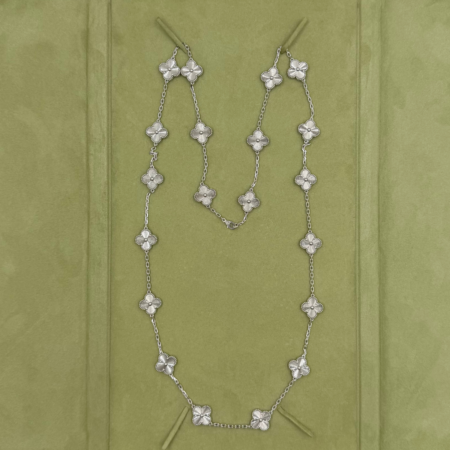 Van Cleef & Arpels 18K White Gold 20 Motifs Guilloche Vintage Alhambra Necklace