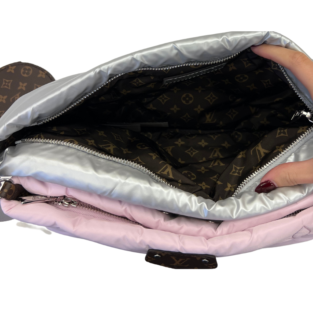 Louis Vuitton Maxi Multipochette