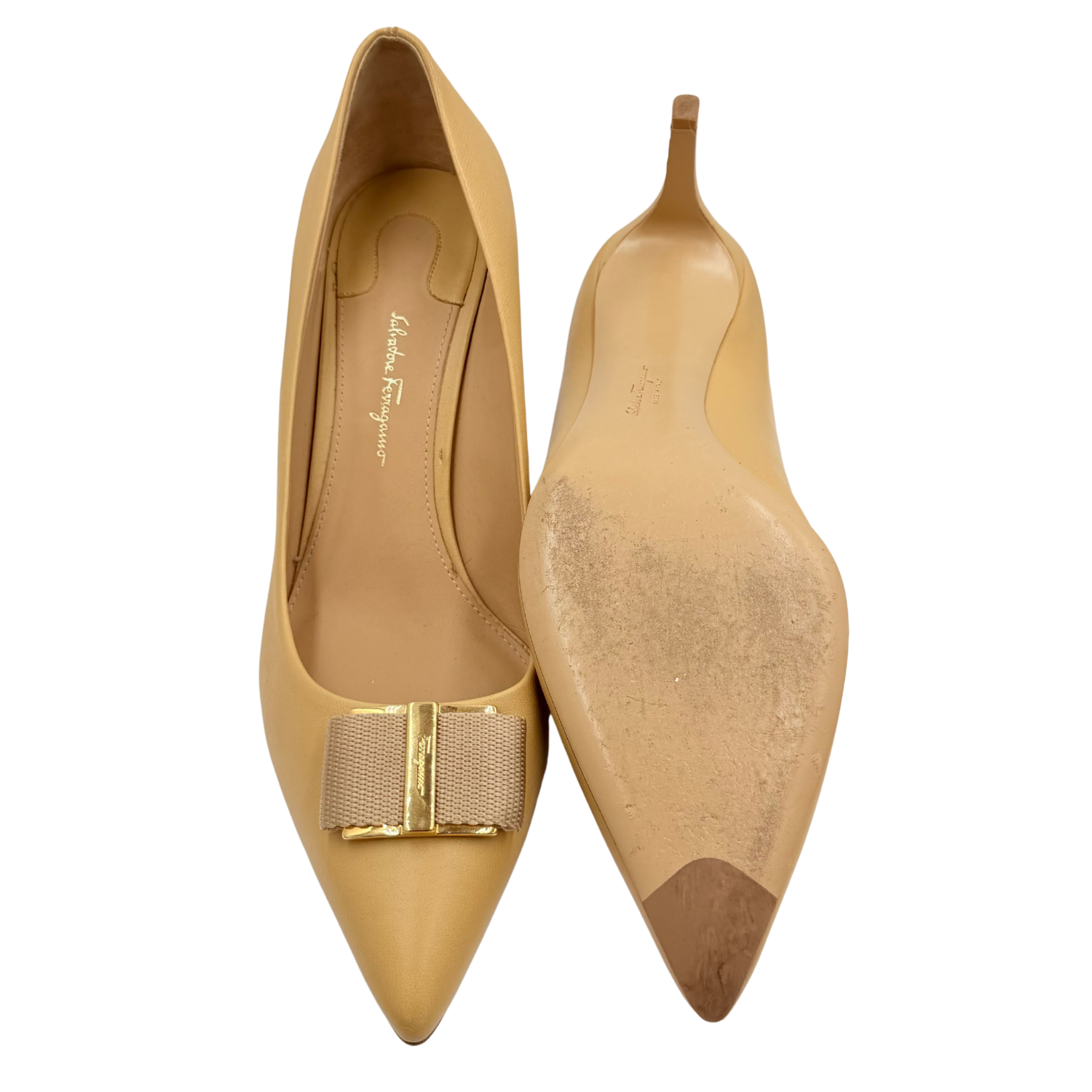 Salvatore Ferragamo Zaia Bow Leather Pumps Beige