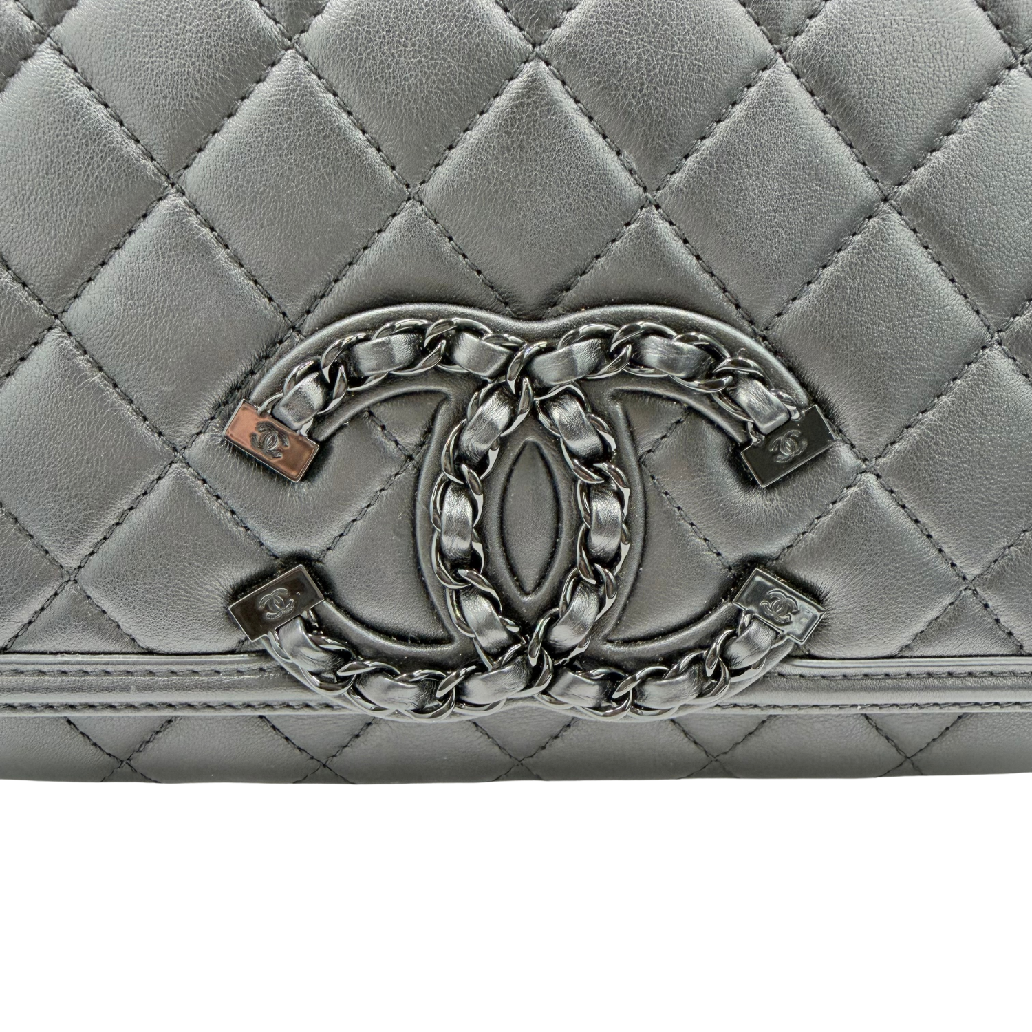 Medium CC So Black Filigree Flap Bag Black
