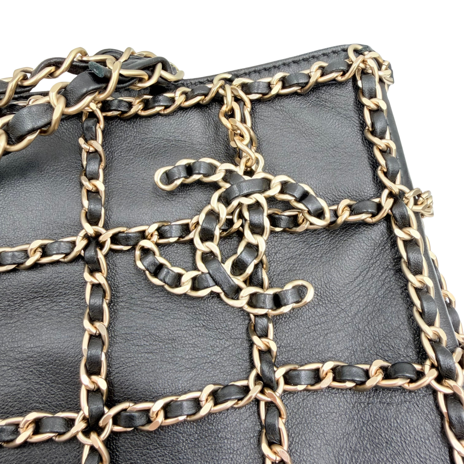 Maxi Chain Frame Shopper Tote Black