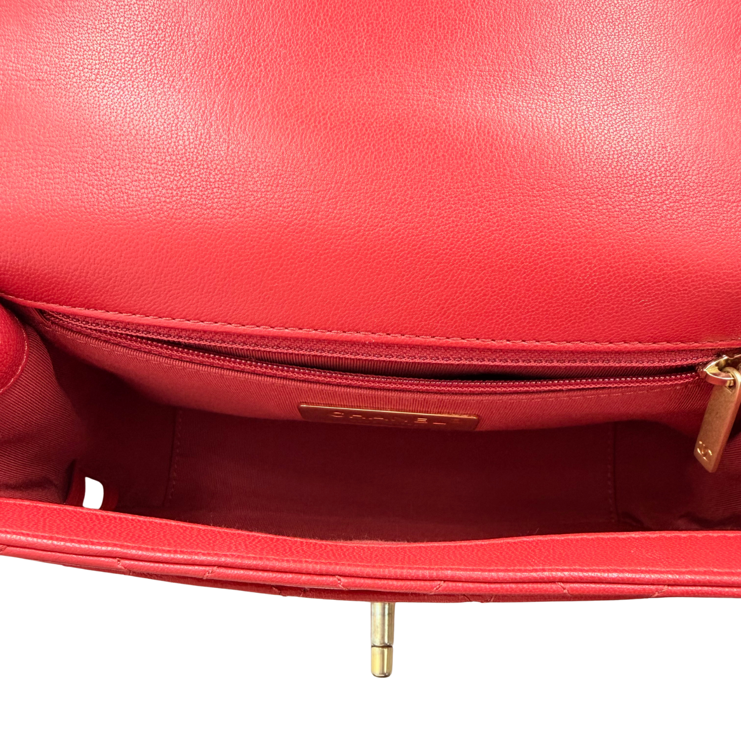 Chanel Quilted Calfskin Chain Affinity Flap Bag Red