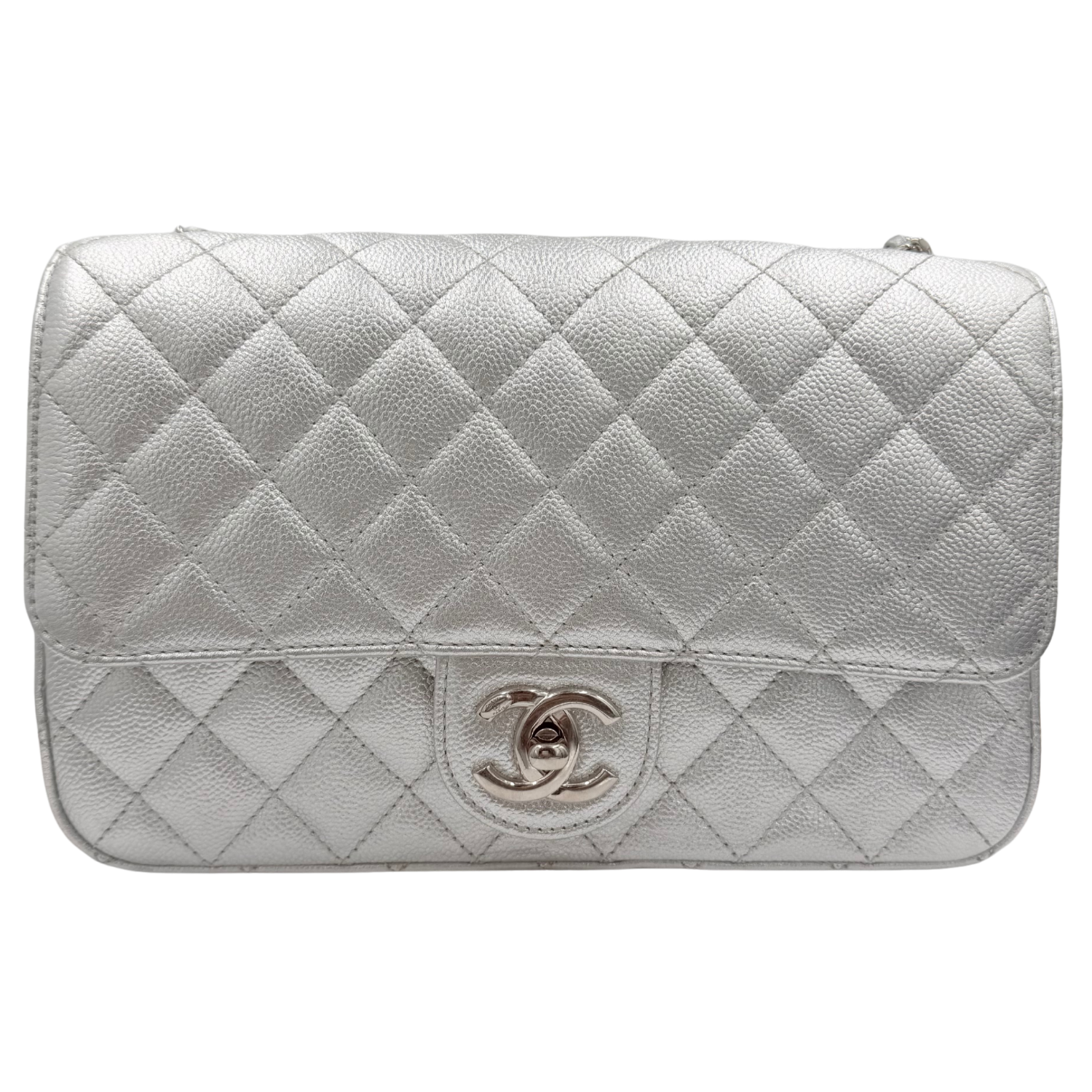 Chanel Medium Metallic Caviar Quilted CC Slide Flap Silver