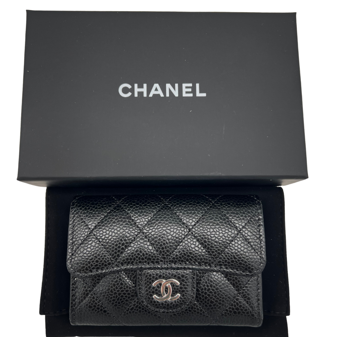 Chanel Caviar Cardholder