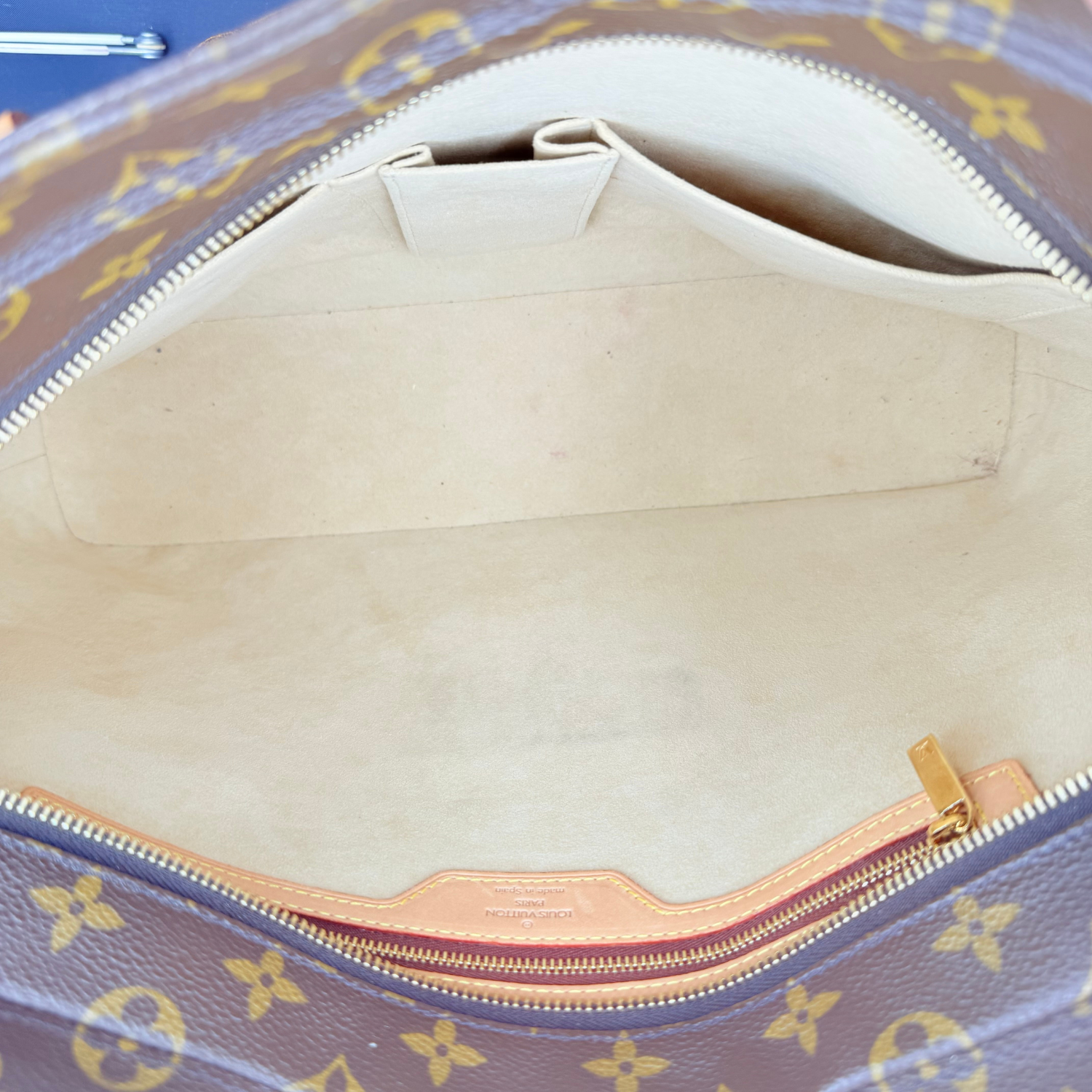 Louis Vuitton Medium Monogram Luco Tote