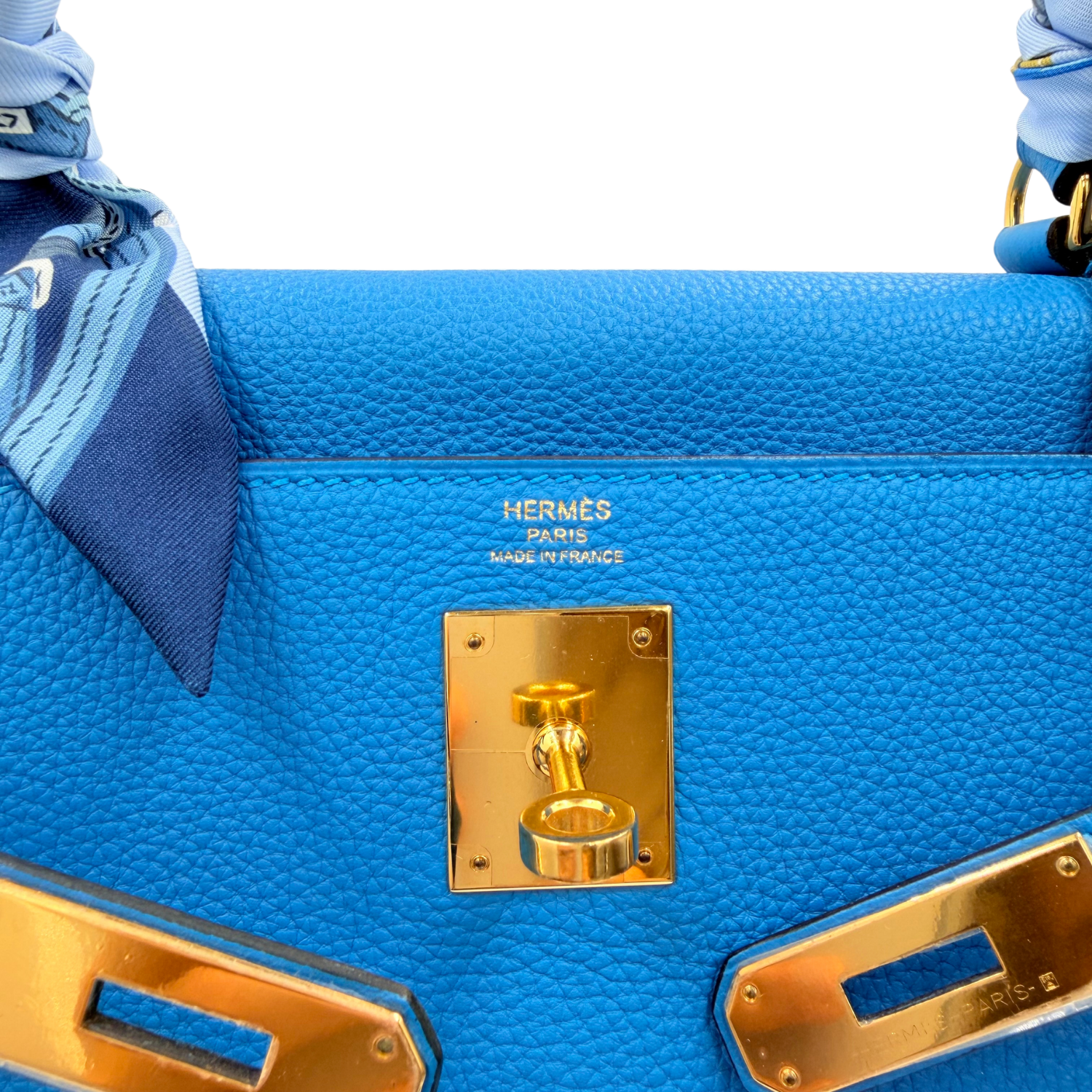 Kelly 28 Togo Blue Zanzibar Gold Hardware comes with Twilly